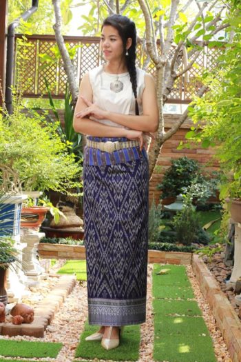 ผ้าซิ่นไหมมัดหมี่ กาฬสินธุ์