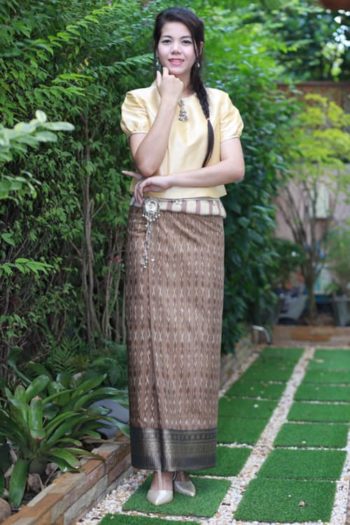 ผ้าซิ่นไหมมัดหมี่ กาฬสินธุ์